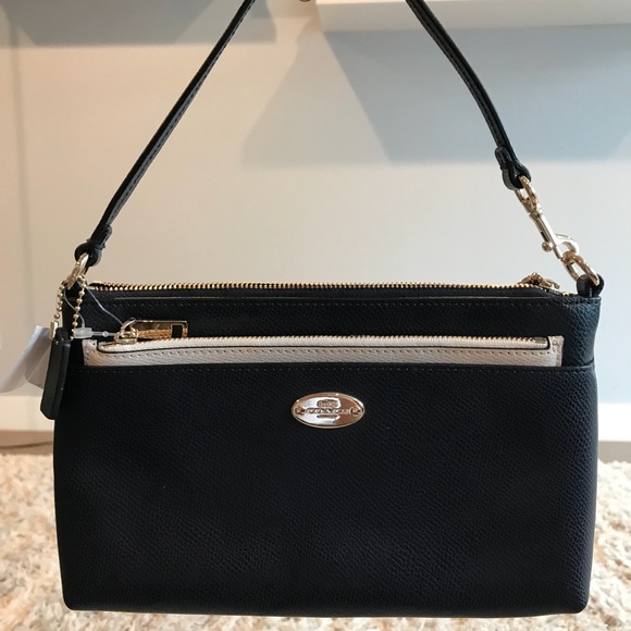 Coach Handbags - Coach purse NWT